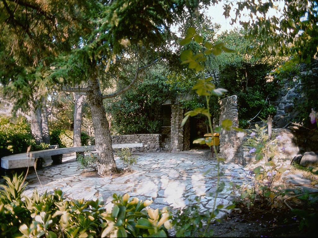 Hotel L'Oasi Cala Gonone Exteriör bild