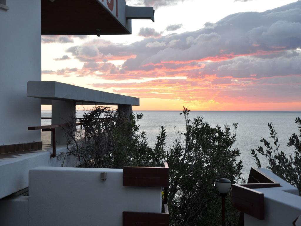 Hotel L'Oasi Cala Gonone Exteriör bild